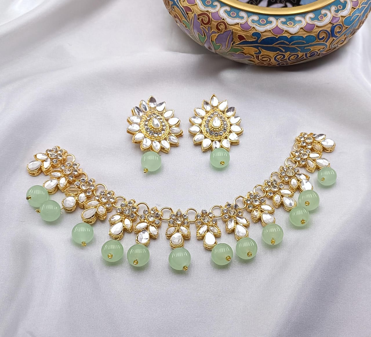 Kundan Guluband Set