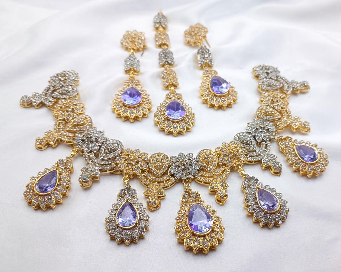 New Style Beautiful Fancy necklace