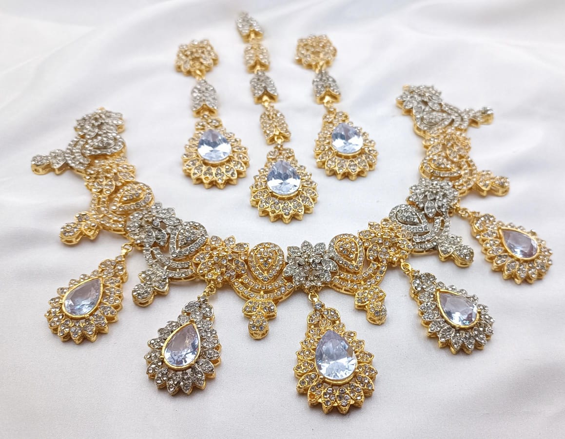 New Style Beautiful Fancy necklace