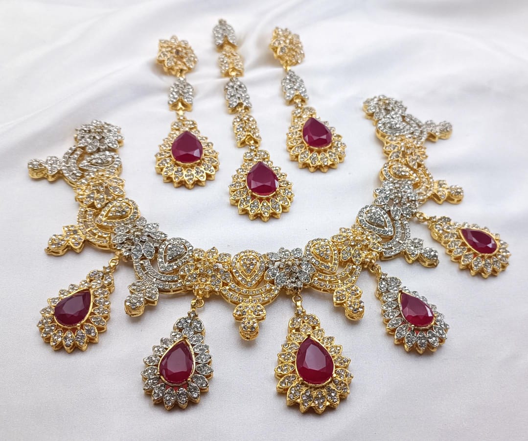New Style Beautiful Fancy necklace
