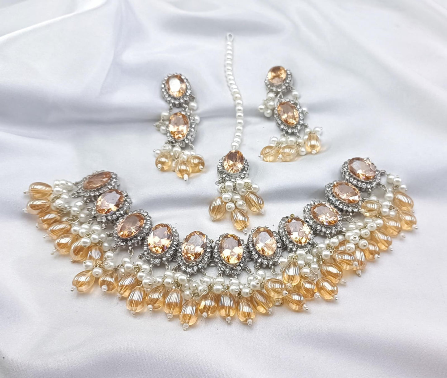 Modern and fancy Set