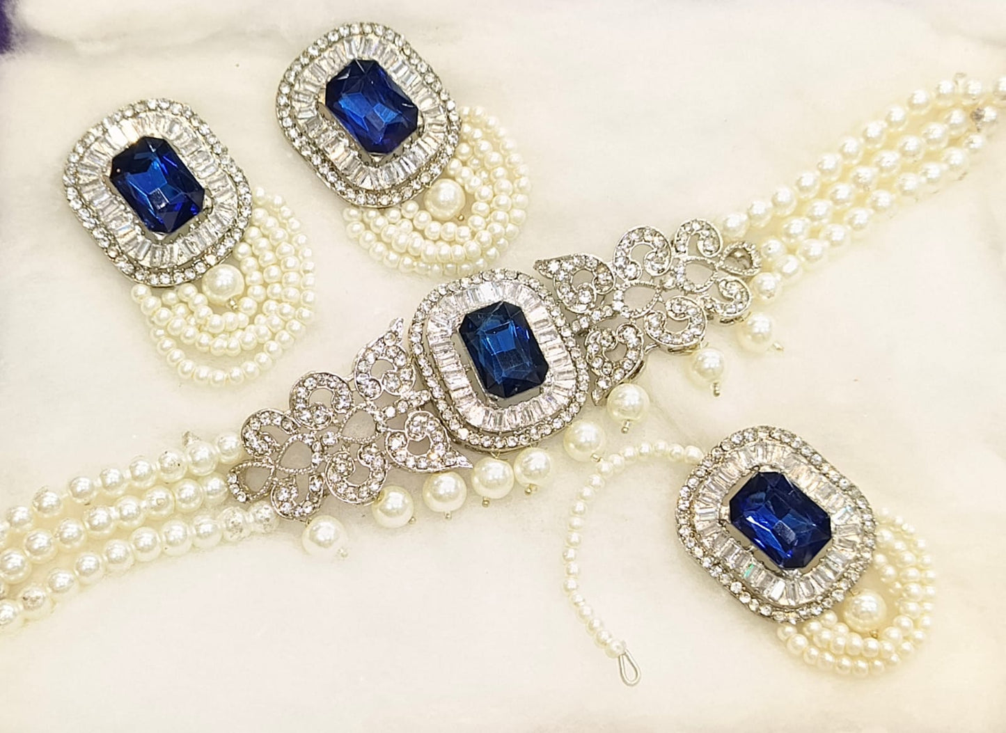 Hand made Zircon Set