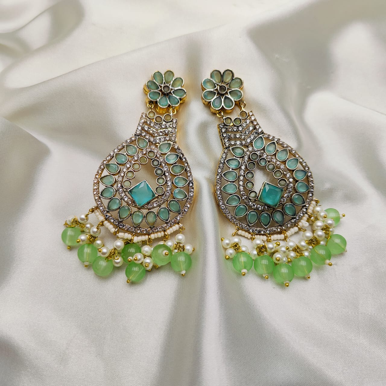 Zircon and Pearl Earings
