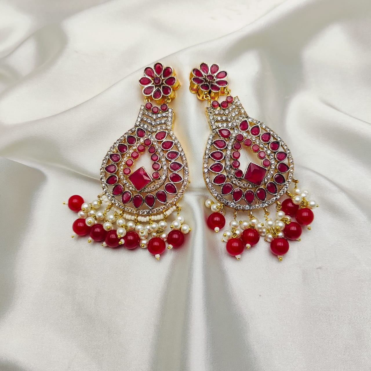 Zircon and Pearl Earings