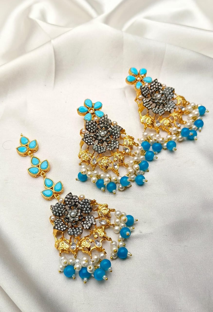 Delightful Tika and Earrings