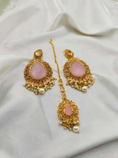 The Elegent Tikka and Earrings Set