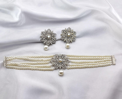 Casting fine quality party wear Set with beautiful Earings