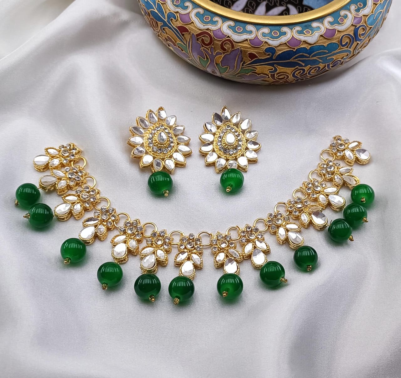 Kundan Guluband Set
