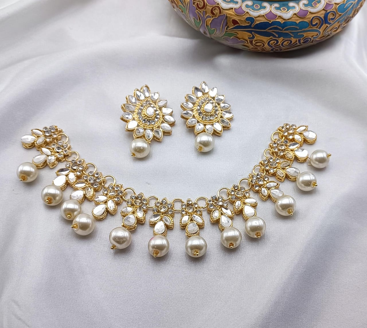 Kundan Guluband Set