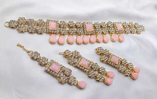 Beautiful Real Stones Choker Complete Set