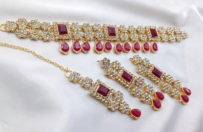 Beautiful Real Stones Choker Complete Set