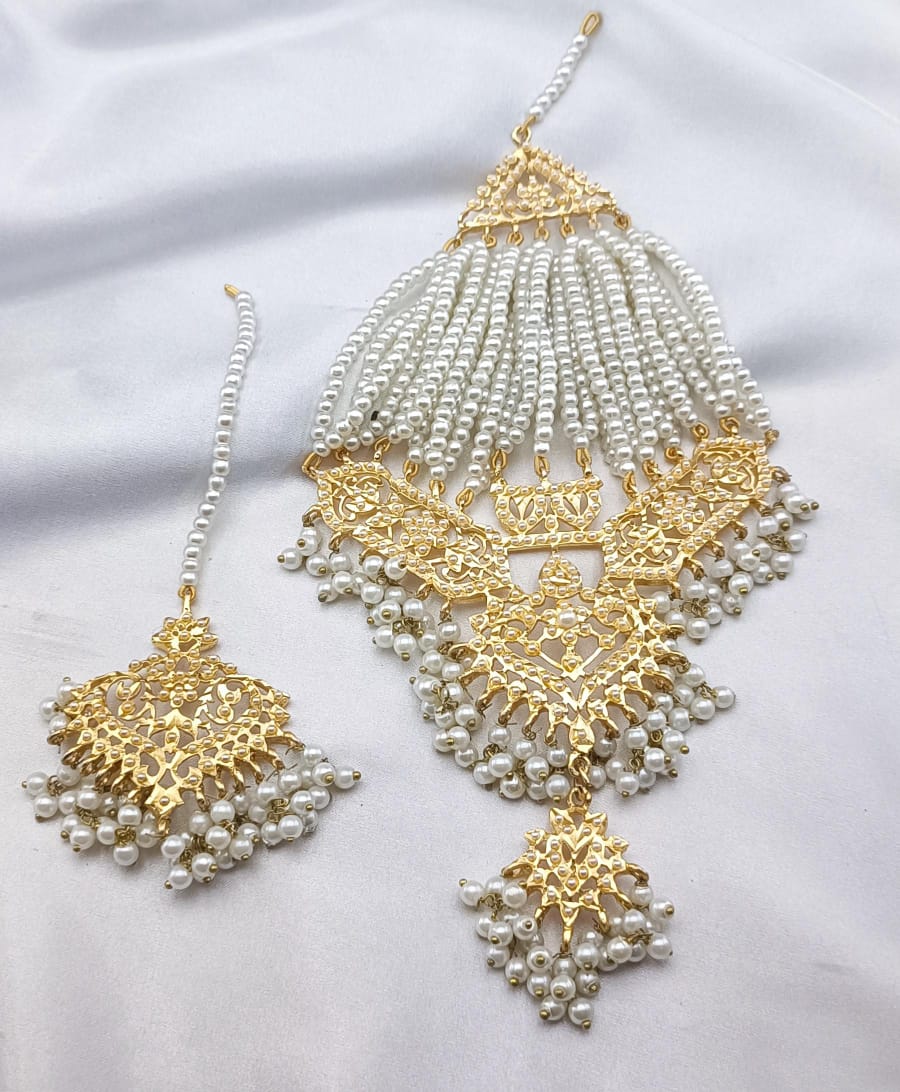 Jhumar Tika