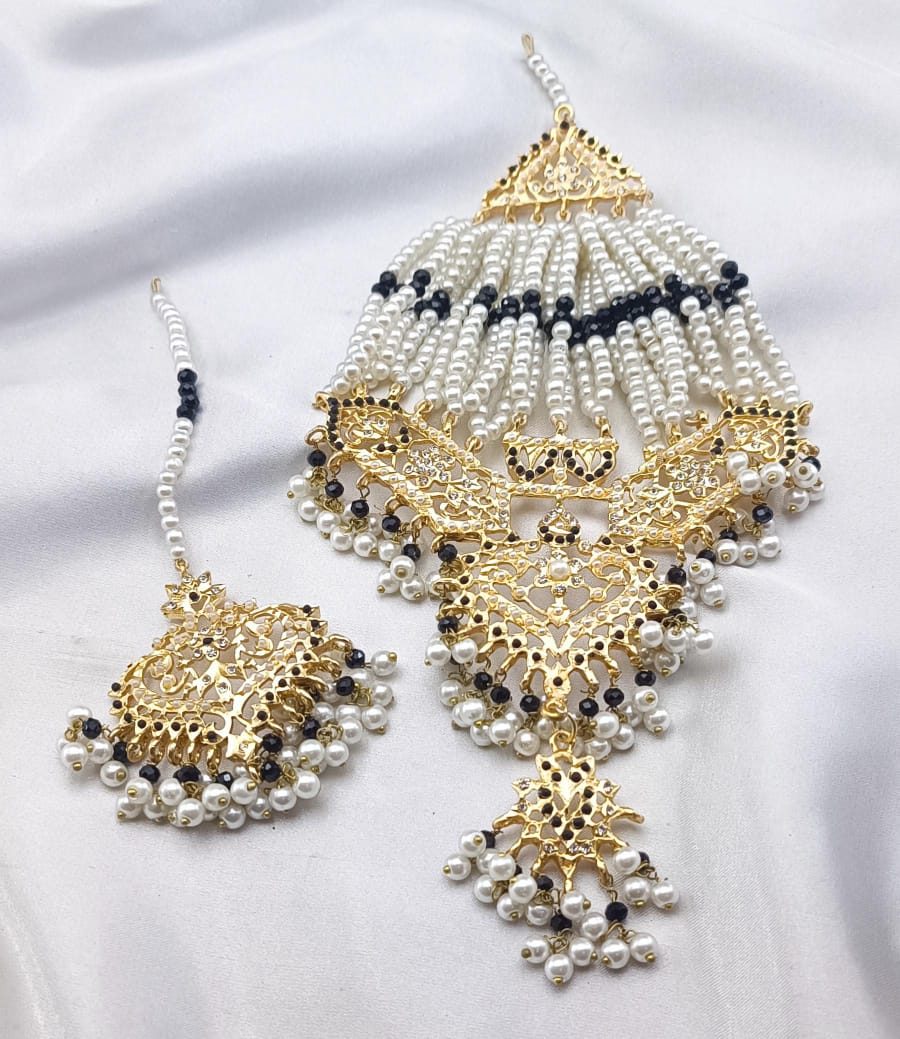 Jhumar Tika