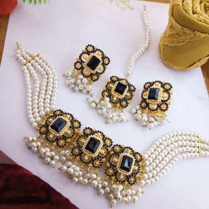 How to Style Jewelry Sets for Any Occasion