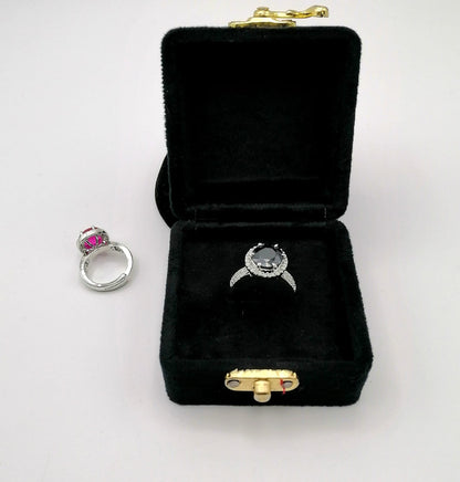 Engagement Rings: Trends and Tips for Choosing the Perfect One