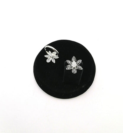 The Elegant American Diamond Cocktail Ring Flower Design
