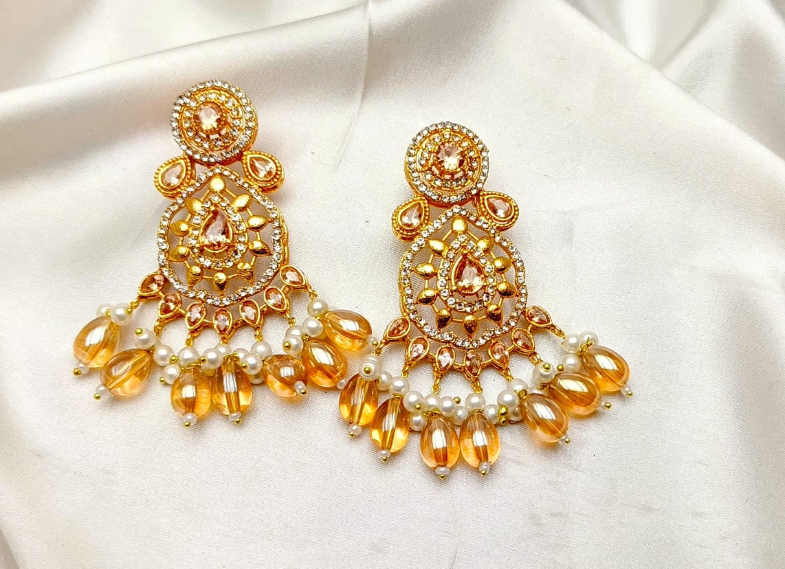 Glamouring Latkan Earrings