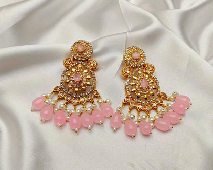 Glamouring Latkan Earrings