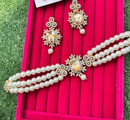 The Elegant Choker Set