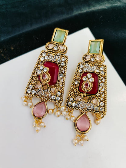 The Pretty Earings