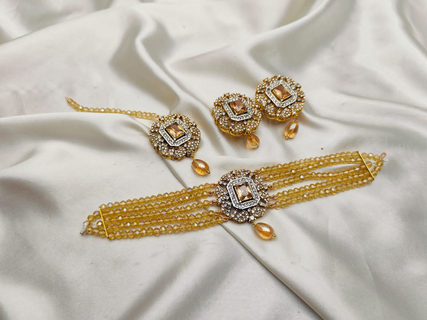 Gold Polished Choker set