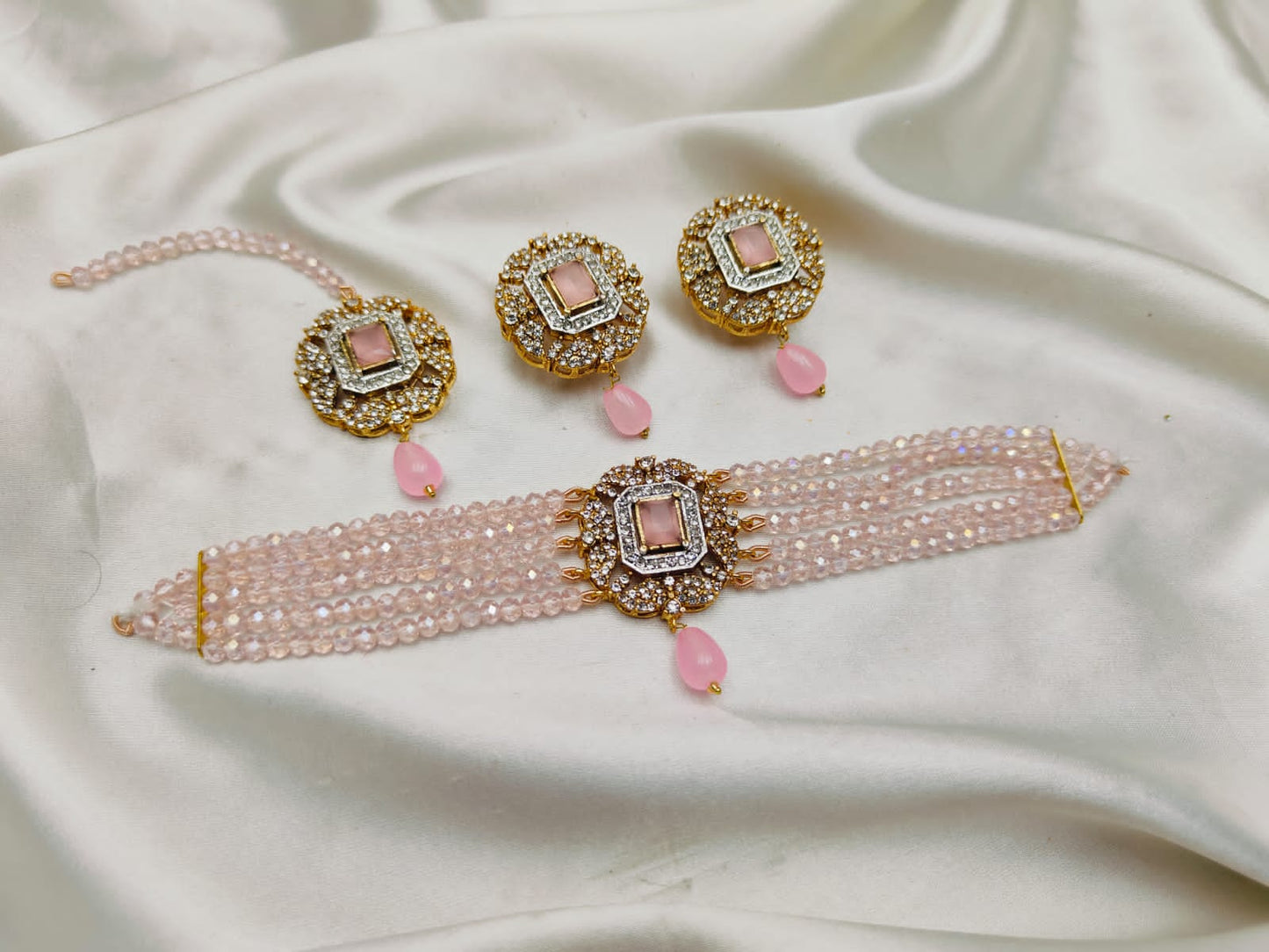Gold Polished Choker set
