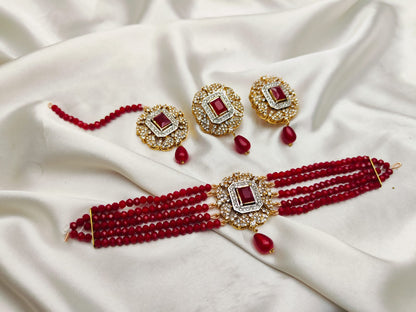 Gold Polished Choker set