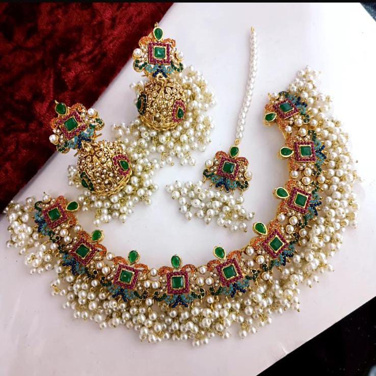 Neacklace Set With Jhomka 