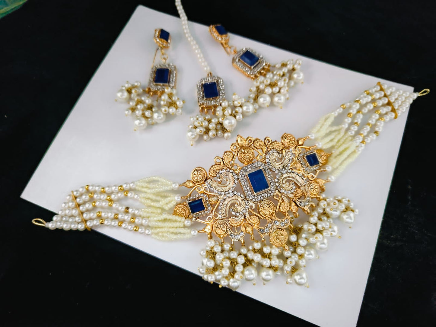 Wedding wear Neckless