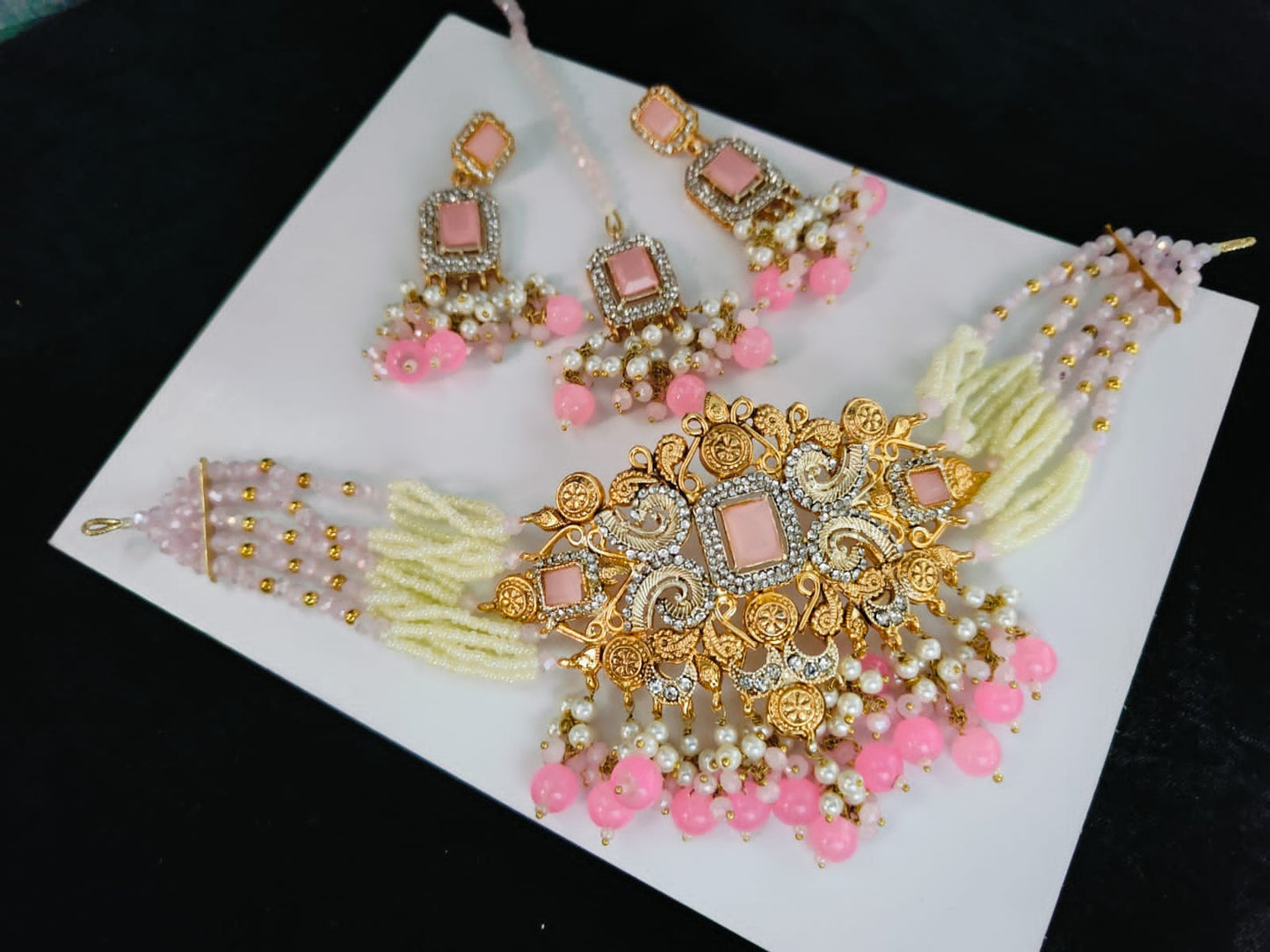 Wedding wear Neckless