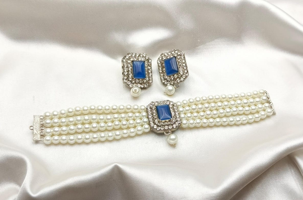 The party Wear Choker Set