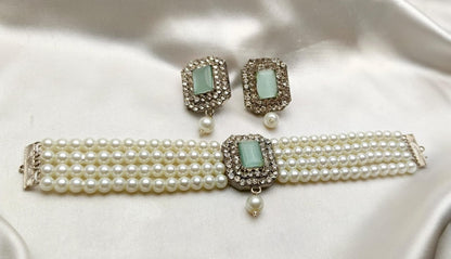The party Wear Choker Set
