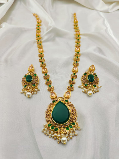 Pretty Maala Set With Earrings
