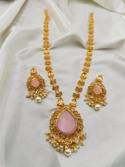 Pretty Maala Set With Earrings