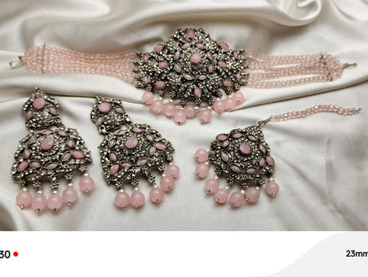 The Beautiful Necklace Set