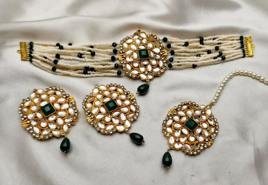 The beautiful Necklace Set
